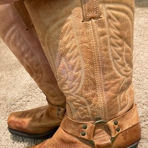 Vintage Frye Harness Embroidered Boots!